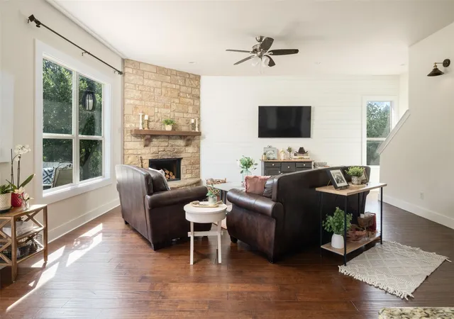 Photo 2 of Single family home for sale at 901 Panorama Dr, Dripping Springs, TX 78620 | MLS# 1545037 | Listing updated on 2026-09-03