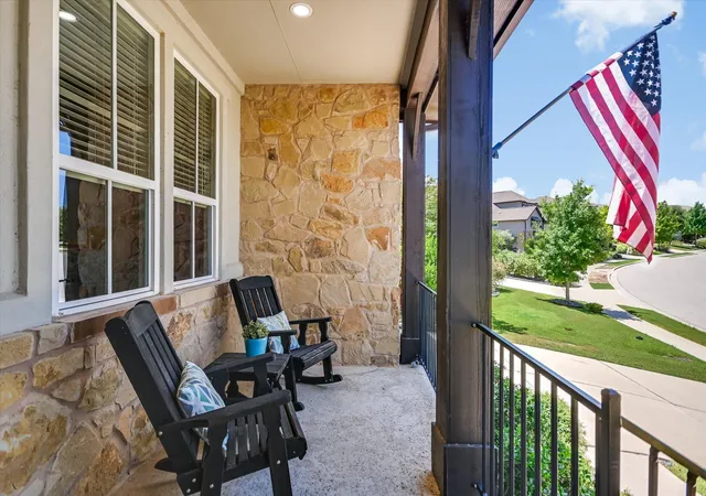 Photo 2 of Single family home for sale at 724 Dayridge Dr, Dripping Springs, TX 78620 | MLS# 8794947 | Listing updated on 2026-09-04