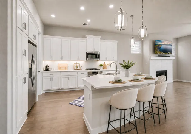 Photo 4 of Single family home for sale at 724 Dayridge Dr, Dripping Springs, TX 78620 | MLS# 8794947 | Listing updated on 2026-09-04
