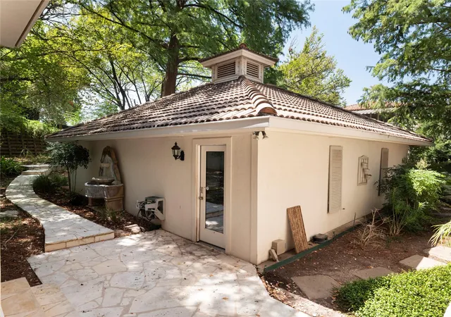 Photo 40 of Mansion for sale at 4400 Island Ave, Austin, TX 78731 | MLS# 9276221 | Listing updated on 2026-09-03