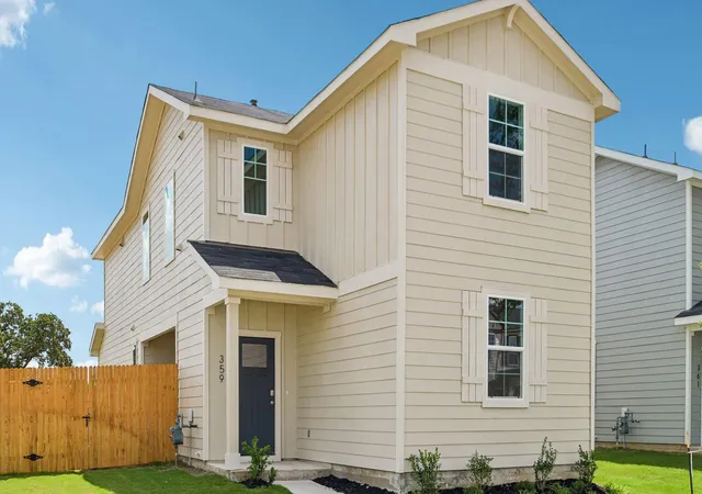 Photo 3 of Single family home for sale at 359 San Juan Trl, Bastrop, TX 78602 | MLS# 9541360 | Listing updated on 2026-09-02