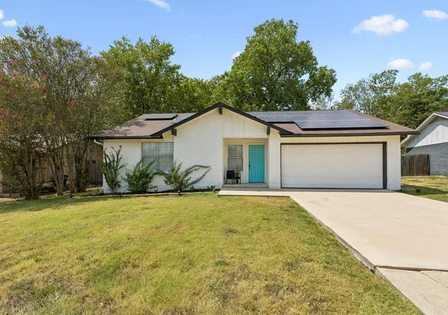 Single family home for sale at 7300 Lazy Crk Dr, Austin, TX 78724 | MLS# 2675431