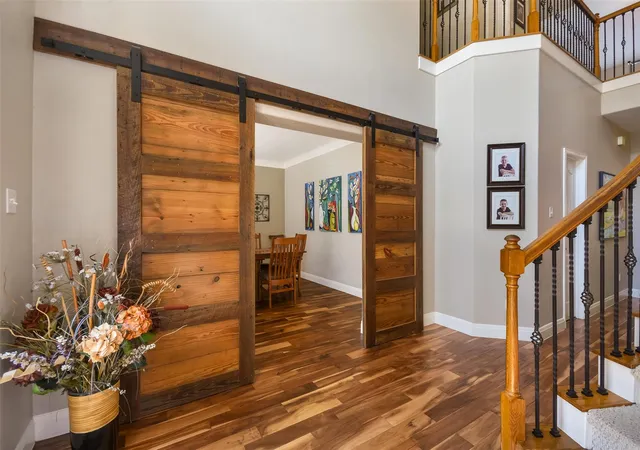 Photo 4 of Single family home for sale at 3224 Summer Cyn Dr, Austin, TX 78732 | MLS# 3540638 | Listing updated on 2026-09-03