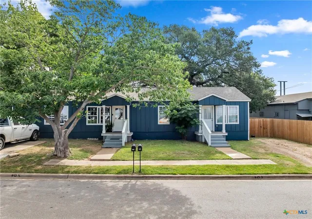 Photo 1 of Single family home for sale at 103 N Rhomberg St, Burnet, TX 78611 | MLS# 6325127 | Listing updated on 2026-09-03