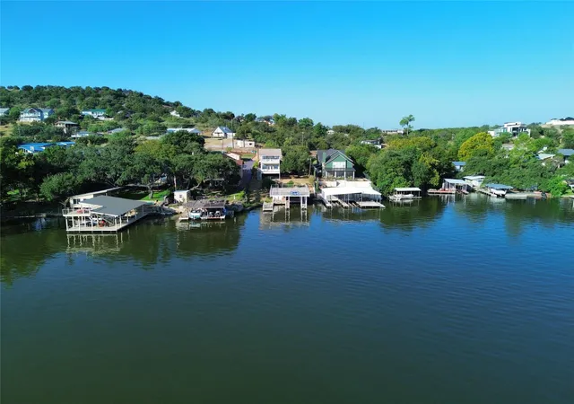 Photo 3 of Single family home for sale at 117 Inspiration Dr, Sunrise Beach, TX 78643 | MLS# 6472122 | Listing updated on 2026-09-01