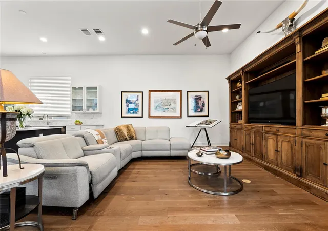 Photo 2 of Single family home for sale at 7417 Cordoba Dr, Austin, TX 78724 | MLS# 9092022 | Listing updated on 2026-09-04