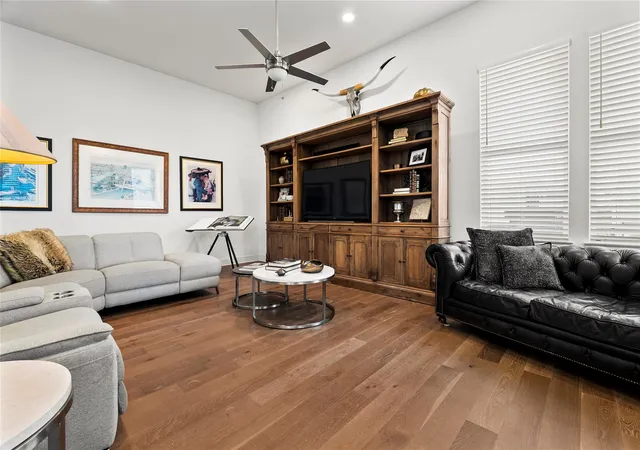 Photo 3 of Single family home for sale at 7417 Cordoba Dr, Austin, TX 78724 | MLS# 9092022 | Listing updated on 2026-09-04