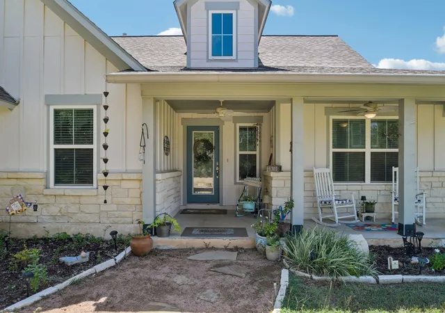 Photo 2 of Single family home for sale at 596 Pleasant Grv Loop, Elgin, TX 78621 | MLS# 1336029 | Listing updated on 2026-09-07