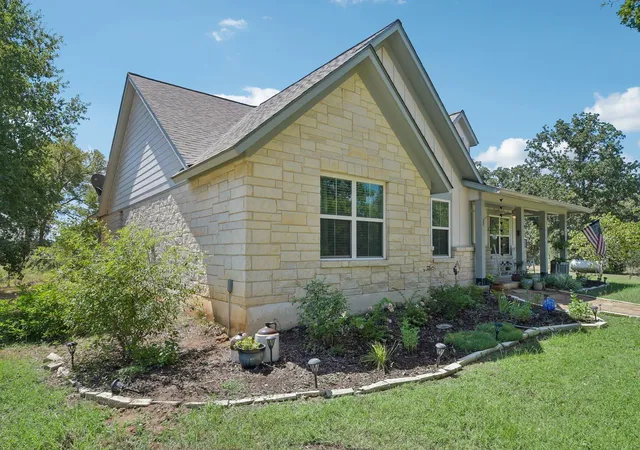 Photo 3 of Single family home for sale at 596 Pleasant Grv Loop, Elgin, TX 78621 | MLS# 1336029 | Listing updated on 2026-09-07