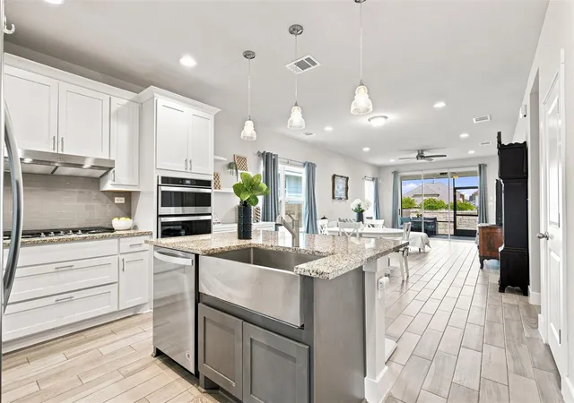Photo 3 of Single family home for sale at 208 Winding Holw Ln, Georgetown, TX 78628 | MLS# 3504994 | Listing updated on 2026-09-04