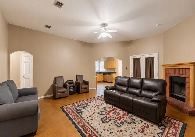 Photo 2 of Single family home for sale at 3301 Woodrow Dr, Killeen, TX 76549 | MLS# 2545982 | Listing updated on 2026-09-04