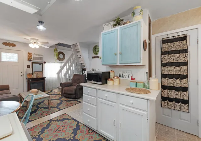 Photo 1 of Single family home for sale at 916 Apache Dr, Burnet, TX 78611 | MLS# 1918766 | Listing updated on 2026-09-03