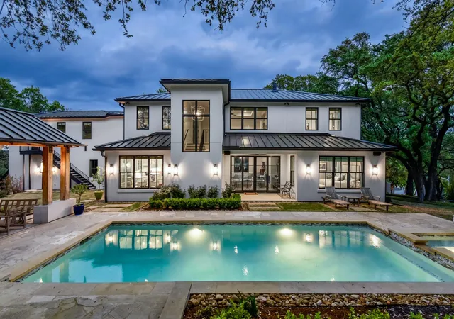 Photo 2 of Mansion for sale at 3604 Westlake Dr, Austin, TX 78746 | MLS# 5918134 | Listing updated on 2026-09-02