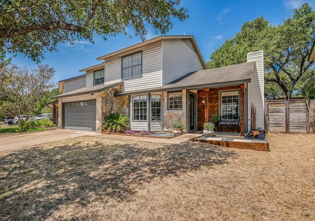 Photo 1 of Single family home for sale at 4302 Manzanillo Dr, Austin, TX 78749 | MLS# 8227136 | Listing updated on 2026-10-17