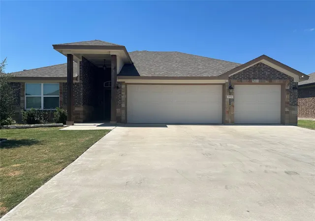 Photo 1 of Single family home for sale at 2652 Cowgirl Trl, Belton, TX 76513 | MLS# 7866133 | Listing updated on 2026-09-05
