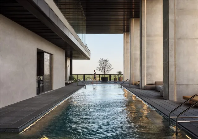 Listing Photo 2 - Condo for sale in Modern Austin located at 610 Davis St, Austin, TX 78701 - Unit #2205