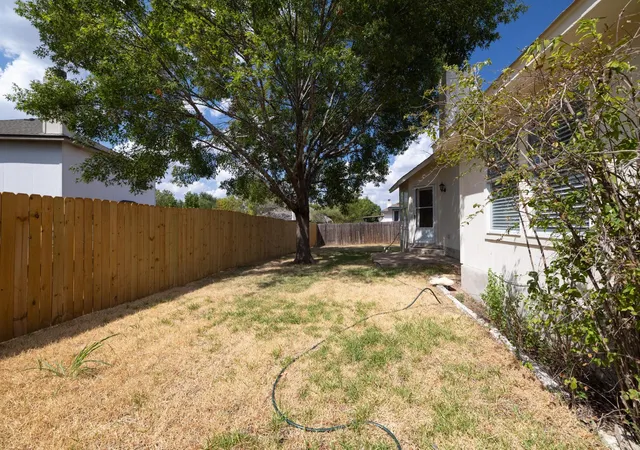 Photo 30 of Single family home for sale at 18 Azalea Dr, Georgetown, TX 78626 | MLS# 3138709 | Listing updated on 2026-09-03