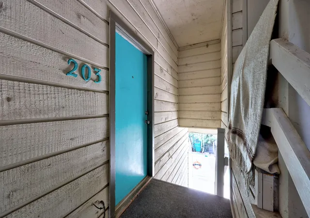 Photo 2 of Condo for sale at 3902 Peterson Ave #203, Austin, TX 78756 | MLS# 3962016 | Listing updated on 2026-09-03