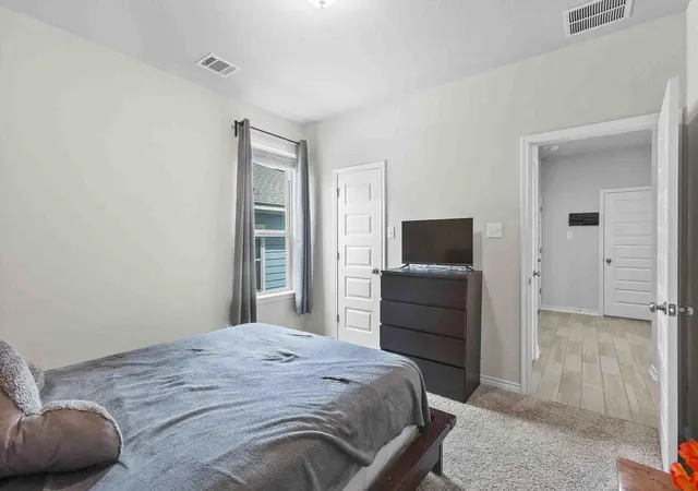 Photo 2 of Single family home for sale at 616 Barbary Coast Ln, Jarrell, TX 76537 | MLS# 6906665 | Listing updated on 2026-09-02