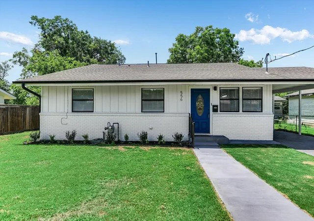 Photo 1 of Single family home for sale at 556 E 19th Street, Georgetown, TX 78626 | MLS# 4272395 | Listing updated on 2026-09-05