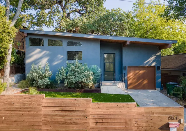 Condo for sale at 2004 Pennsylvania Ave #A, Austin, TX 78702 | MLS# 6376125