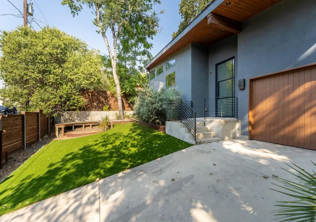 Photo 2 of Condo for sale at 2004 Pennsylvania Ave #A, Austin, TX 78702 | MLS# 6376125 | Listing updated on 2026-09-02