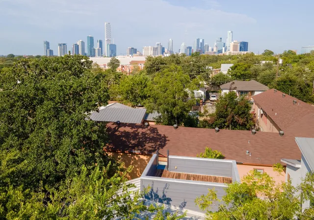 Photo 3 of Condo for sale at 2004 Pennsylvania Ave #A, Austin, TX 78702 | MLS# 6376125 | Listing updated on 2026-09-02