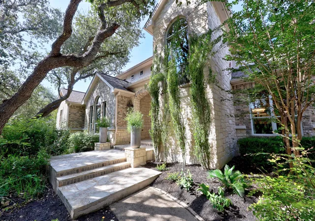 Photo 2 of Single family home for sale at 11009 Conchos Trl, Austin, TX 78726 | MLS# 7826272 | Listing updated on 2026-09-04