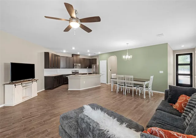 Photo 4 of Single family home for sale at 6317 Carriage Pines Dr, Del Valle, TX 78617 | MLS# 8799690 | Listing updated on 2026-09-02
