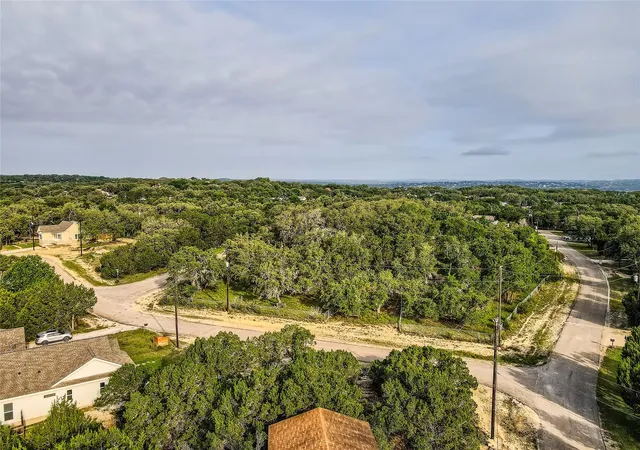 Photo 37 of Single family home for sale at 773 Lookout Dr, Canyon Lake, TX 78133 | MLS# 3715641 | Listing updated on 2026-09-03