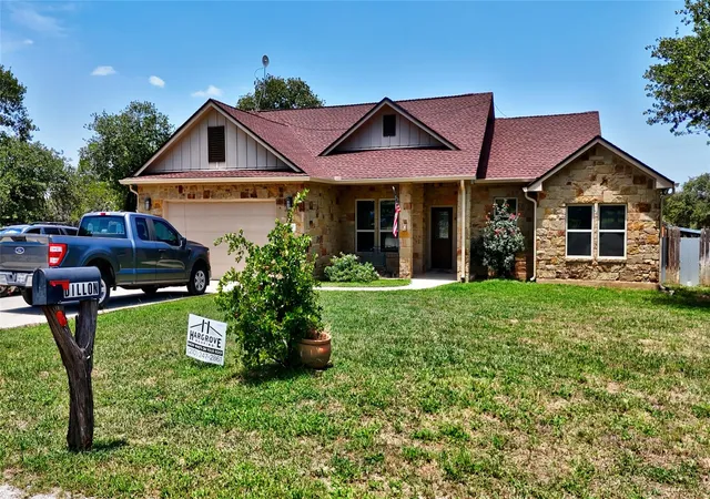 Photo 2 of Single family home for sale at 710 Panorama Dr, Buchanan Dam, TX 78609 | MLS# 5149725 | Listing updated on 2026-09-06