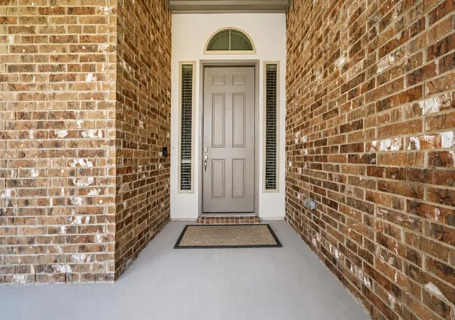 Photo 3 of Single family home for sale at 806 Clearwell St, Cedar Park, TX 78613 | MLS# 9866234 | Listing updated on 2026-09-06