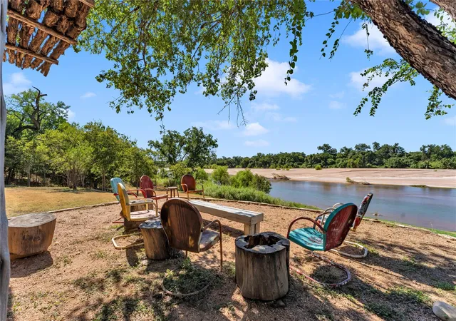 Photo 2 of Single family home for sale at 211 Riverside Dr W, Llano, TX 78643 | MLS# 3319191 | Listing updated on 2026-09-03