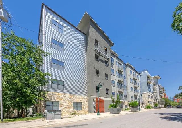 Photo 2 of Condo for sale at 2502 Leon St #304, Austin, TX 78705 | MLS# 9707480 | Listing updated on 2026-09-02