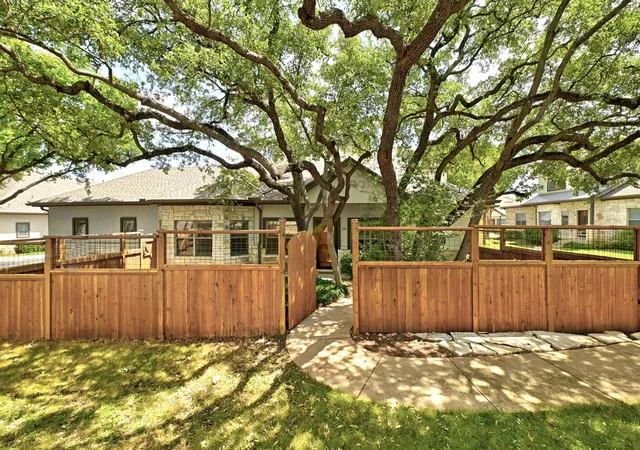 Photo 3 of Condo for sale at 8701 Escarpment Blvd #103, Austin, TX 78749 | MLS# 6484417 | Listing updated on 2026-09-05