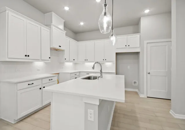 Photo 4 of Single family home for sale at 221 Flora Springs Cv, Liberty Hill, TX 78642 | MLS# 9114663 | Listing updated on 2026-09-03