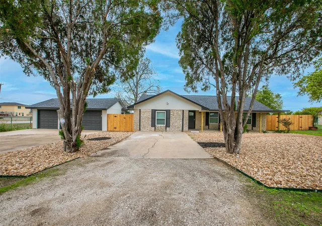 Photo 2 of Single family home for sale at 4613 Joseph Dr, Round Rock, TX 78665 | MLS# 2212031 | Listing updated on 2026-09-03