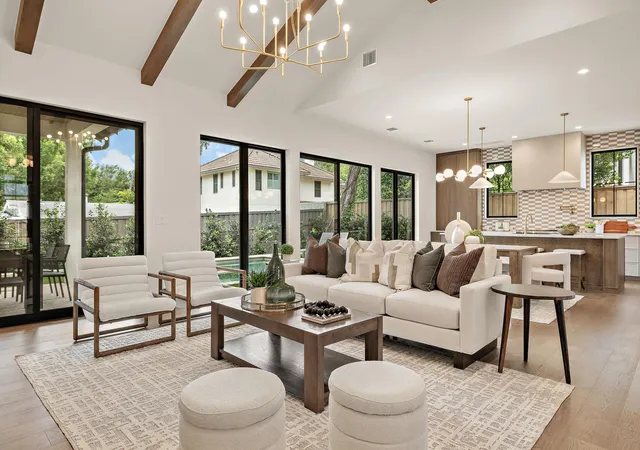 Photo 1 of Single family home for sale at 2705 Warren St, Austin, TX 78703 | MLS# 9476440 | Listing updated on 2026-09-03