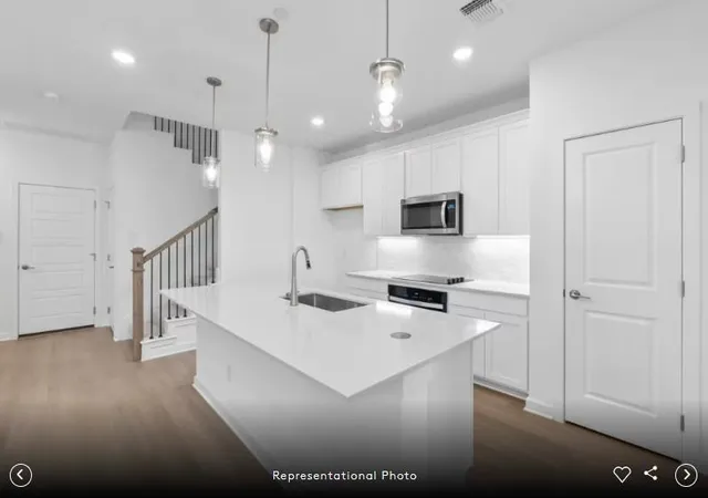 Photo 4 of Townhouse for sale at 1280 E Main St #504, Round Rock, TX 78664 | MLS# 5597845 | Listing updated on 2026-09-03