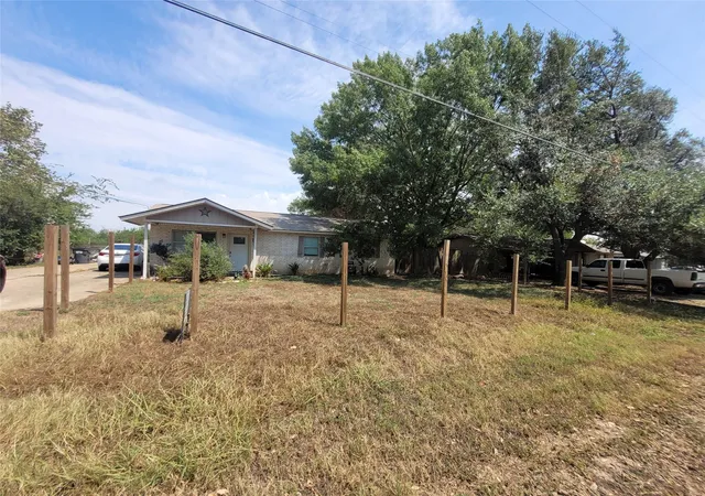 Photo 1 of Single family home for sale at 134 Whispering Pines Dr, Bastrop, TX 78602 | MLS# 3972553 | Listing updated on 2026-09-04