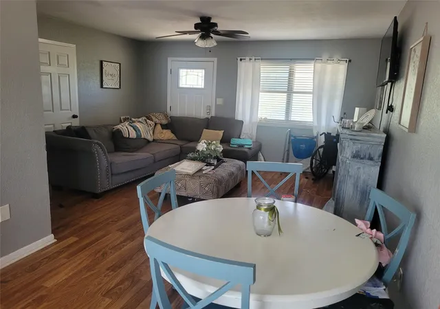 Photo 2 of Single family home for sale at 134 Whispering Pines Dr, Bastrop, TX 78602 | MLS# 3972553 | Listing updated on 2026-09-04