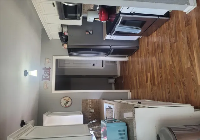 Photo 3 of Single family home for sale at 134 Whispering Pines Dr, Bastrop, TX 78602 | MLS# 3972553 | Listing updated on 2026-09-04