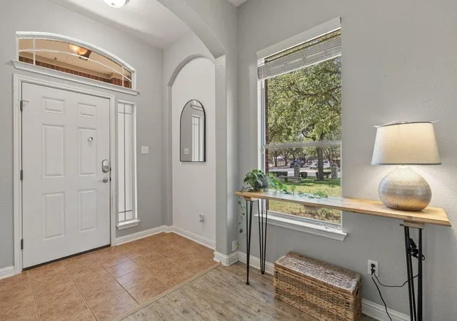 Photo 3 of Single family home for sale at 10336 Channel Is Dr, Austin, TX 78747 | MLS# 4464572 | Listing updated on 2026-09-05