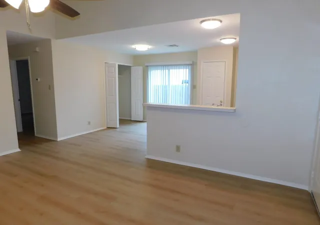 Photo 4 of House for sale at 1902 Nicole Cir, Round Rock, TX 78664 | MLS# 4025830 | Listing updated on 2026-09-07