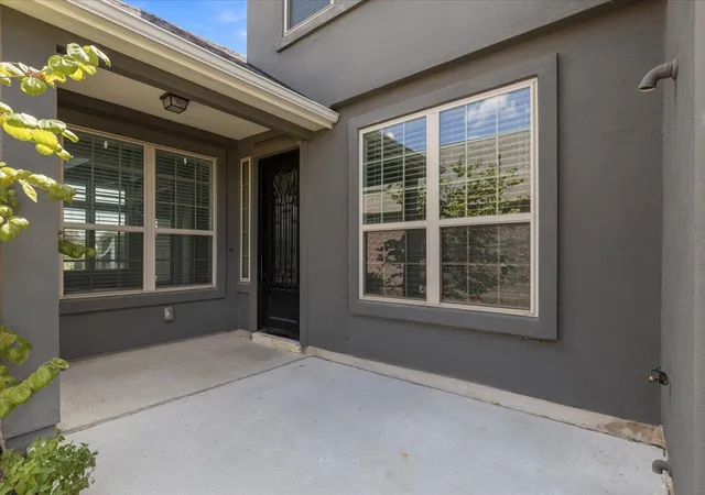 Photo 3 of Single family home for sale at 540 Faith Dr, Liberty Hill, TX 78642 | MLS# 3801748 | Listing updated on 2026-09-04