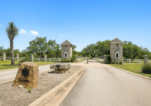 Photo 3 of House for sale at 831 Hidden Crk Dr, Dripping Springs, TX 78620 | MLS# 1711403 | Listing updated on 2026-09-04