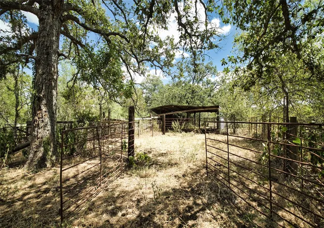Photo 1 of House for sale at 7780 Taylorsville Rd, Dale, TX 78616 | MLS# 8512864 | Listing updated on 2026-09-03