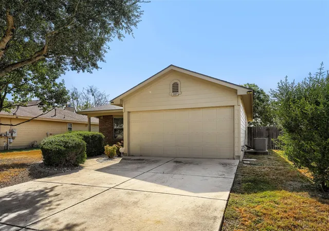 Photo 3 of Single family home for sale at 187 Ames Cv, Kyle, TX 78640 | MLS# 4620018 | Listing updated on 2026-09-04