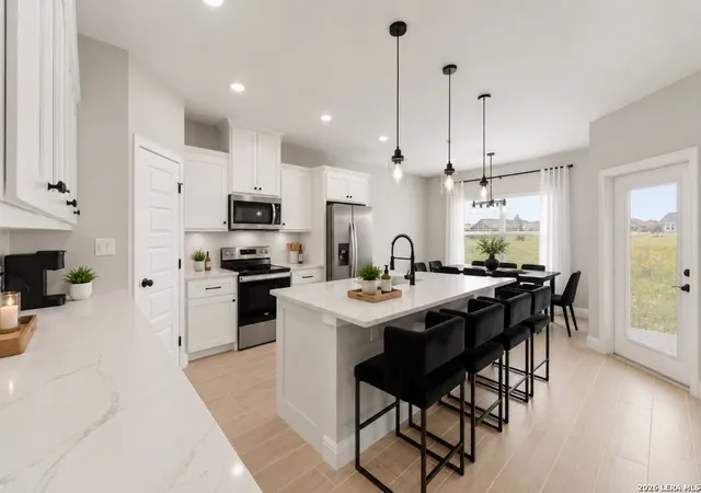 Photo 3 of Single family home for sale at 113 Pine Valley, La Vernia, TX 78121 | MLS# 1871149 | Listing updated on 2026-09-19