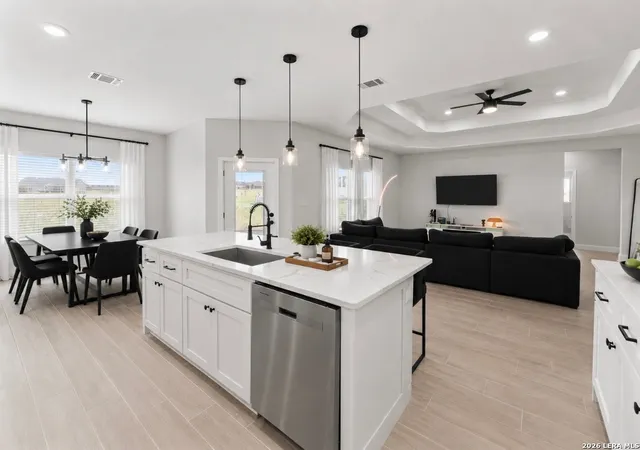 Photo 4 of Single family home for sale at 113 Pine Valley, La Vernia, TX 78121 | MLS# 1871149 | Listing updated on 2026-09-19